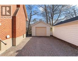 871 Lakeshore ROAD - 3