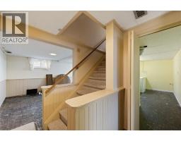 871 Lakeshore ROAD - 36