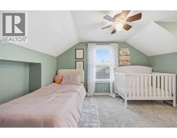 323 MARIA STREET - 19