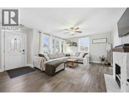 323 MARIA STREET - 2