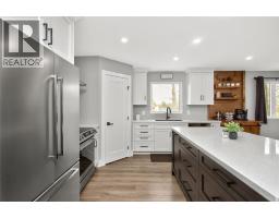 4589 VICTORIA STREET - 10