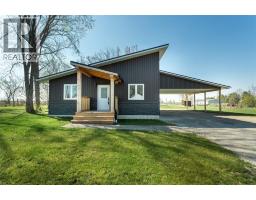 4589 VICTORIA STREET - 2