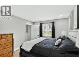 4589 VICTORIA STREET - 21