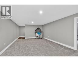 4589 VICTORIA STREET - 26