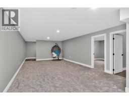 4589 VICTORIA STREET - 27