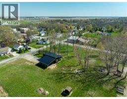 4589 VICTORIA STREET - 42