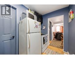 218-220 Mitton STREET South - 22