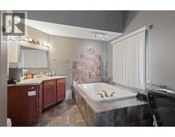 1970 ORCHARD AVENUE - 21