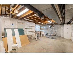 1970 ORCHARD AVENUE - 31