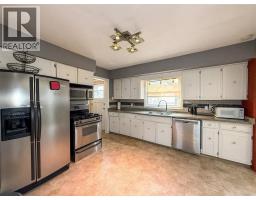 1508 LEN AVENUE - 4