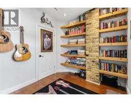 31 KING STREET North - 21