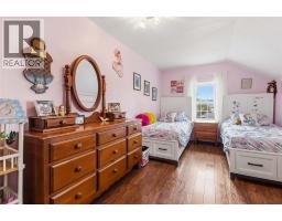 31 KING STREET North - 27