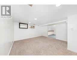 1706 THURSTON ROAD - 27