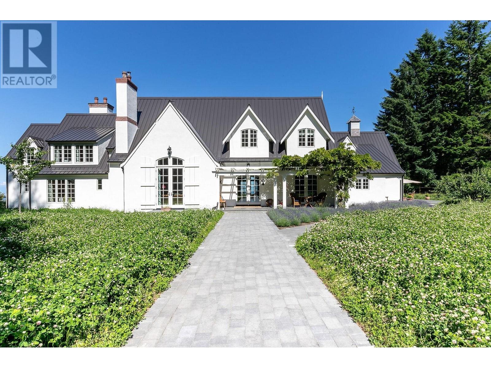 125 Saltspring Island Real Estate MLS® Listings & Houses for Sale