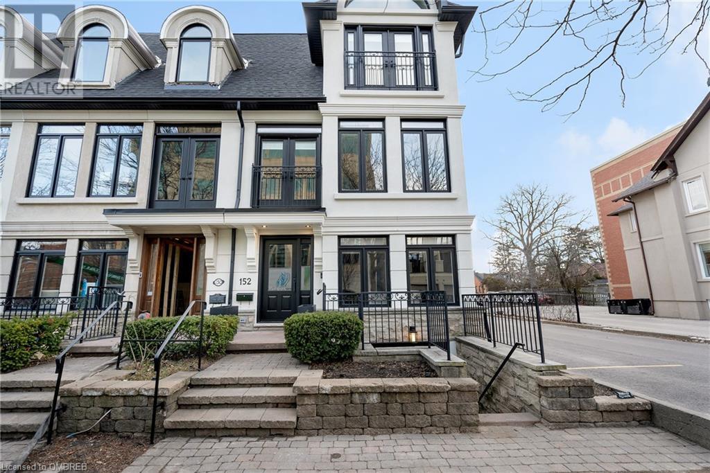 185 Townhomes For Sale in Oakville REALTOR.ca