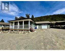 For sale: 6310 HOUSEMAN ROAD, 100 Mile House, British Columbia