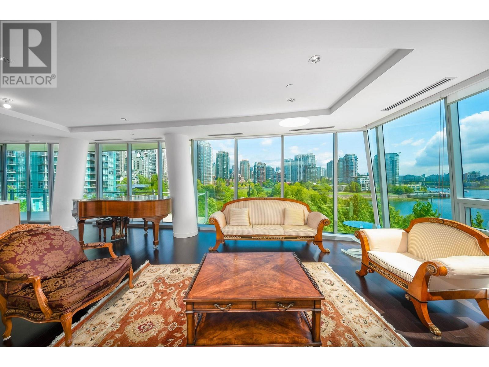 220 Yaletown Real Estate MLS® Listings & Houses for Sale REALTOR.ca