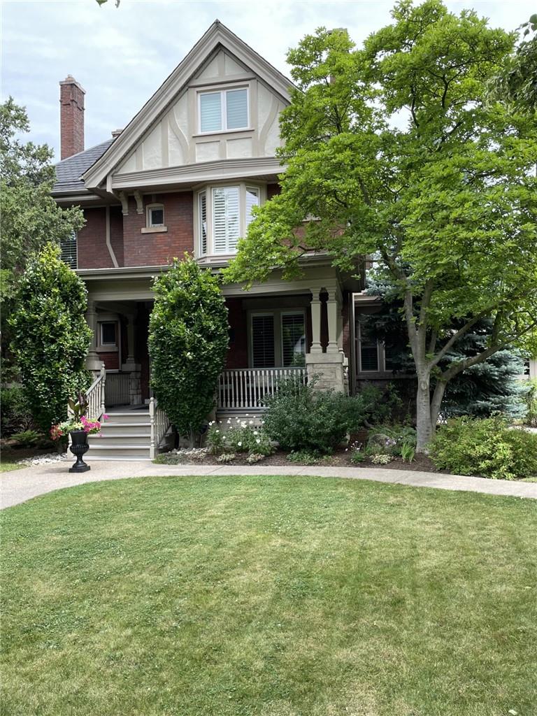 37 Kirkendall North Real Estate MLS® Listings & Houses for Sale