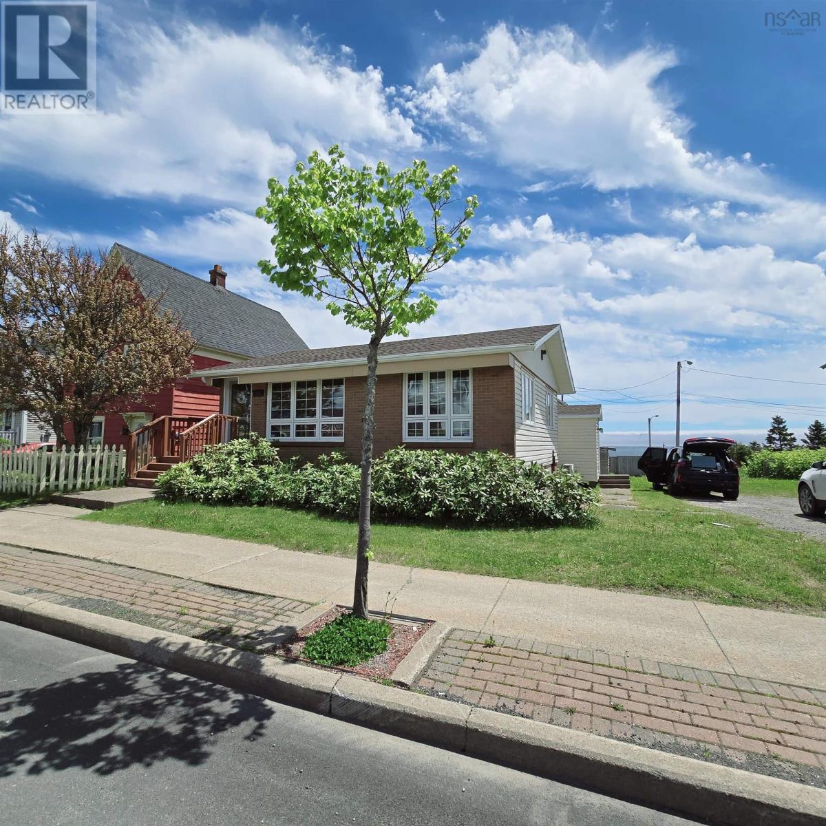 4 Louisbourg Real Estate MLS® Listings & Houses for Sale REALTOR.ca