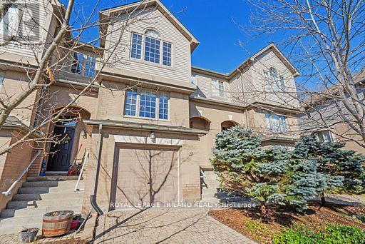 Property image for 27 - 270 NORTH CENTRE ROAD|London, Ontario N6G5E2