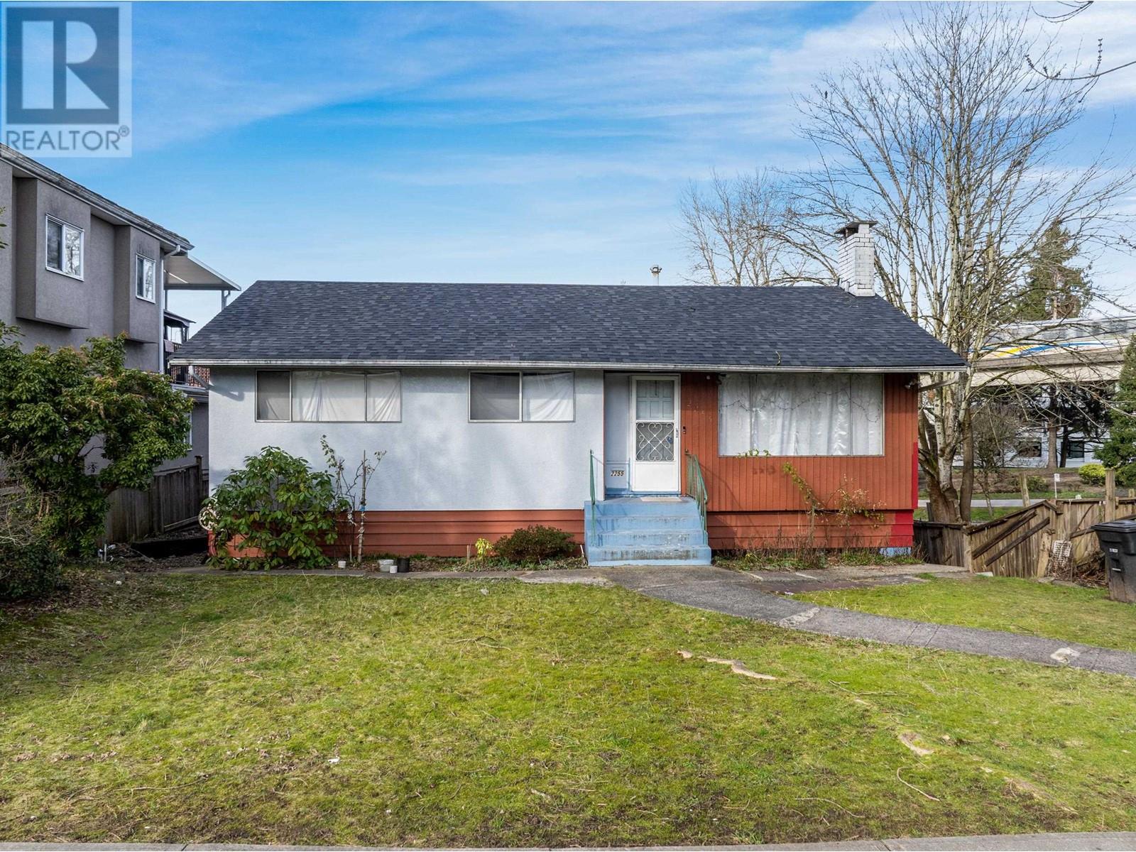 Property image for 2255 E 24TH AVENUE|Vancouver, British Columbia V5N2V3