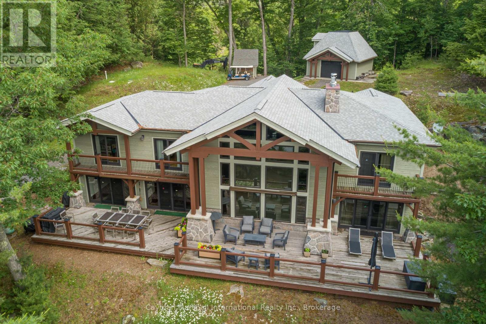 84 BIGWIN ISLAND