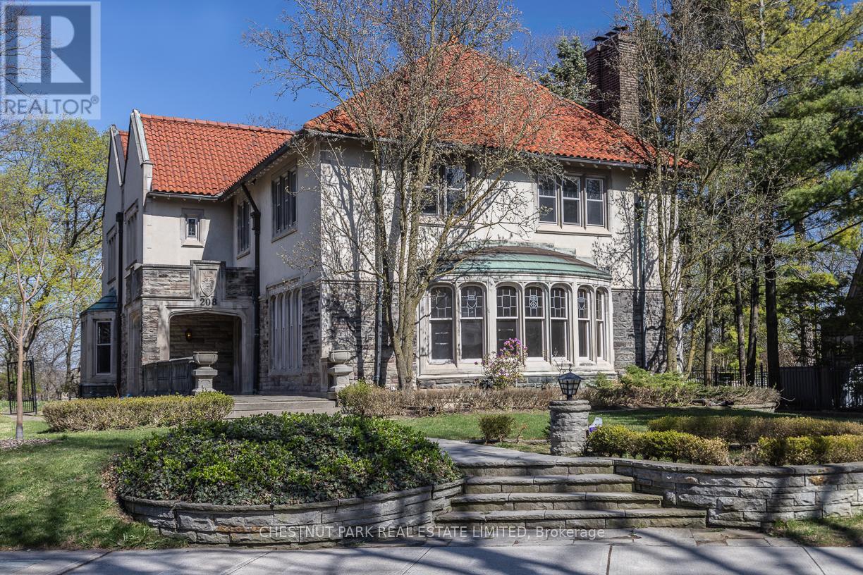 Inside 4 Iconic Mansions in Toronto’s Rosedale Neighbourhood – May 2025