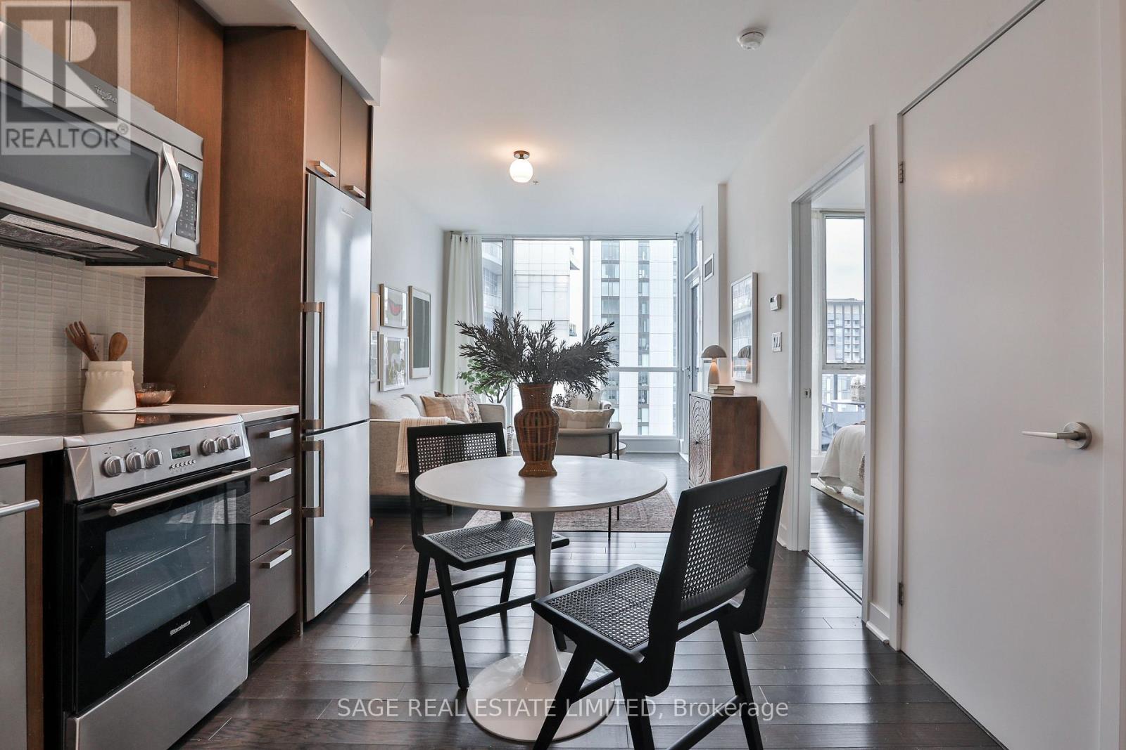 Property image for 4511 - 295 ADELAIDE STREET W|Toronto (Waterfront Communities), Ontario M5V0L4