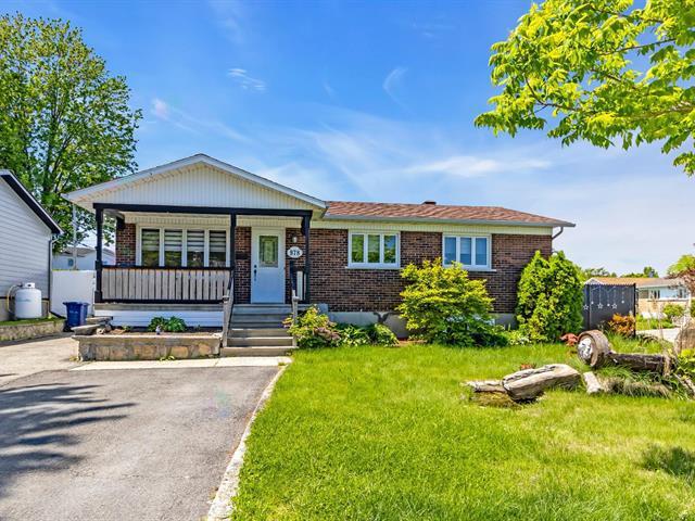 Property image for 978 Rue Desmarchais|Laval (Fabreville), Quebec H7R4S9