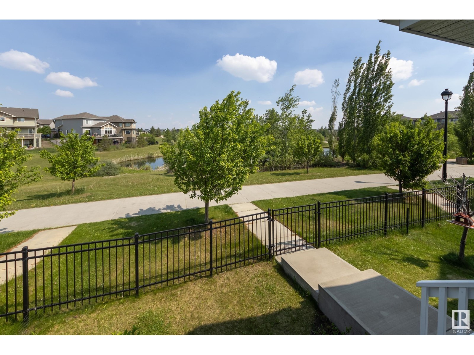 Property image for 1832 CARRUTHERS LN SW|Edmonton, Alberta T6W0Z1
