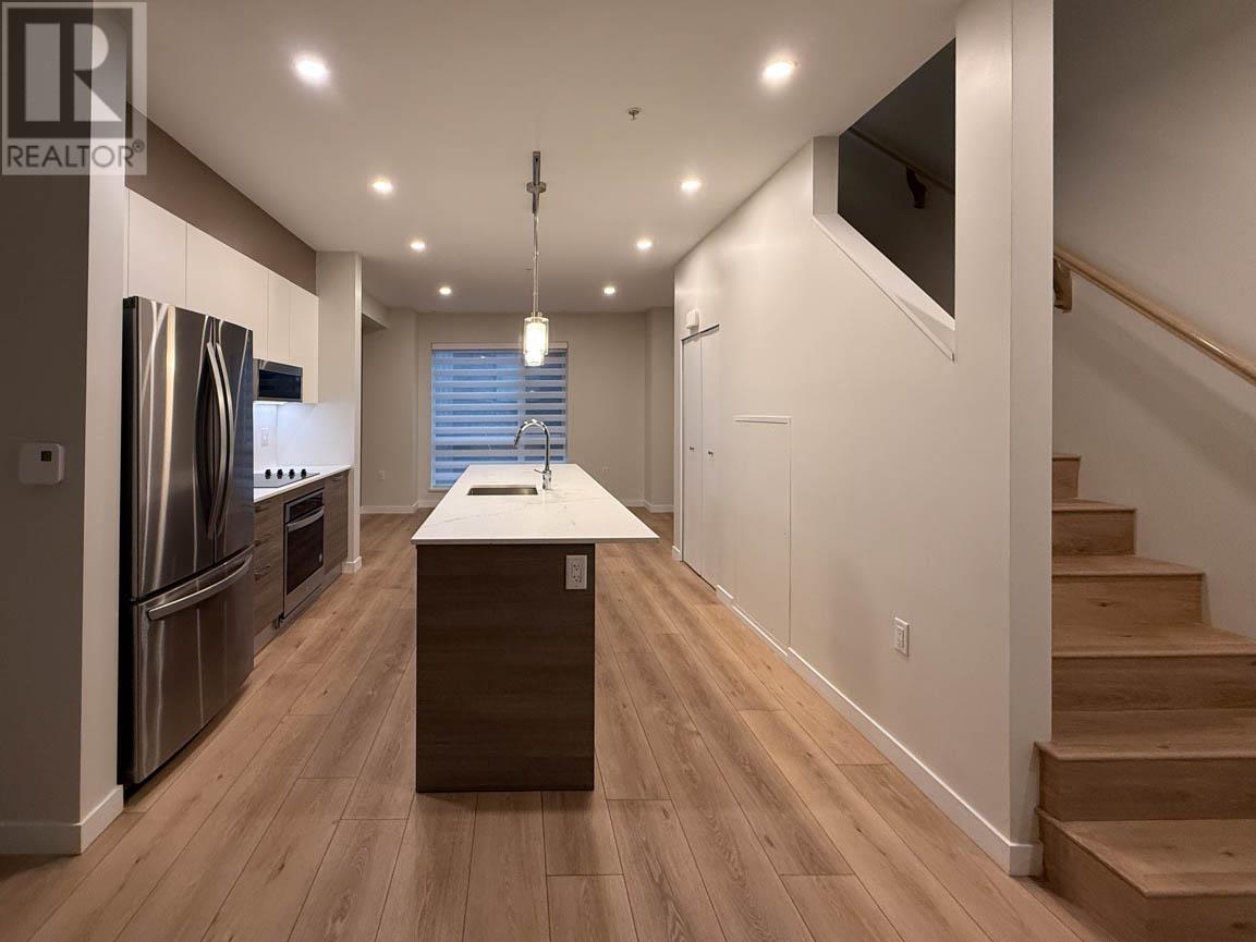 Property image for G20 2070 E 20TH AVENUE|Vancouver, British Columbia V5N4R8
