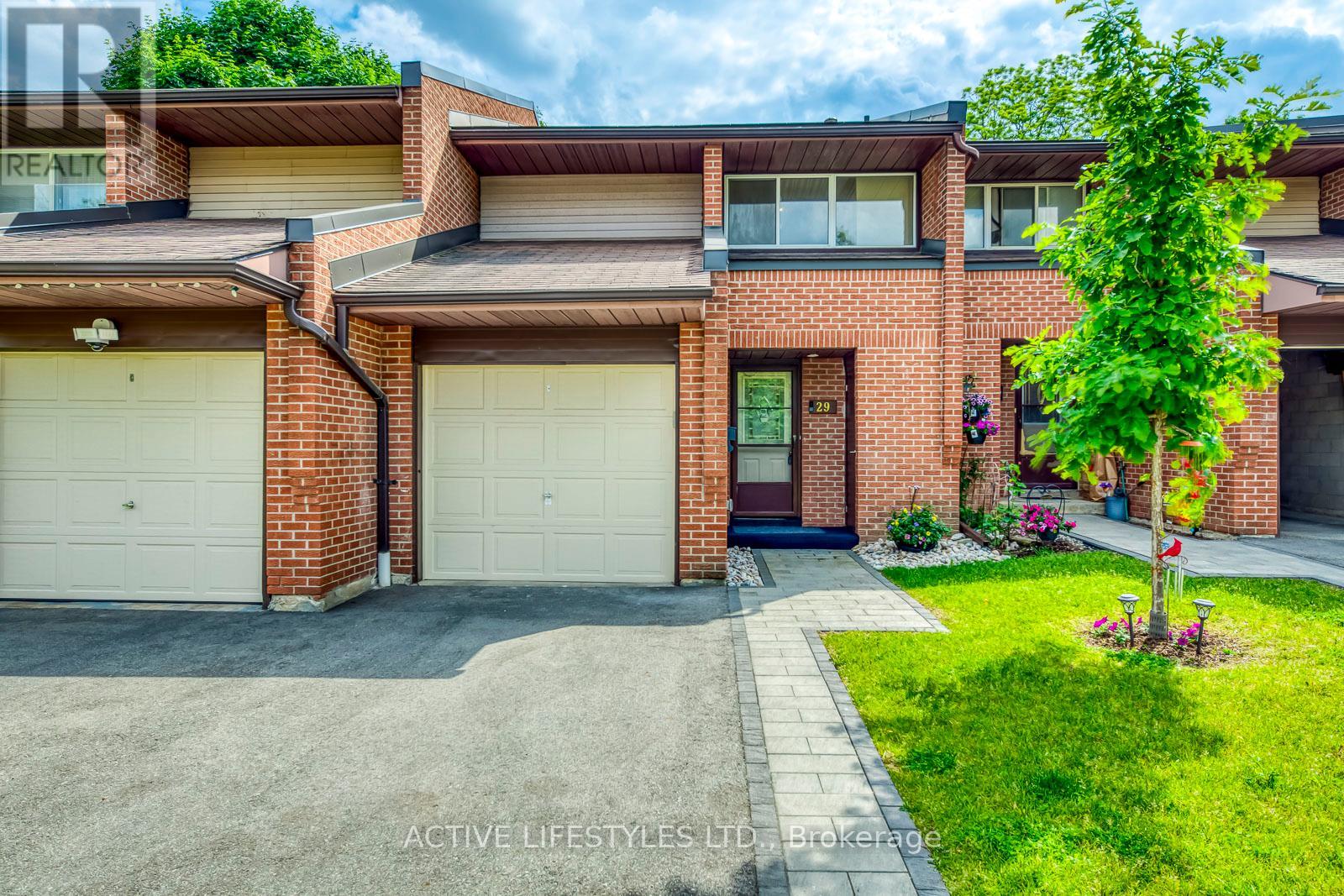 Property image for 29 - 2301 DERRY ROAD W|Mississauga (Meadowvale), Ontario L5N2R4