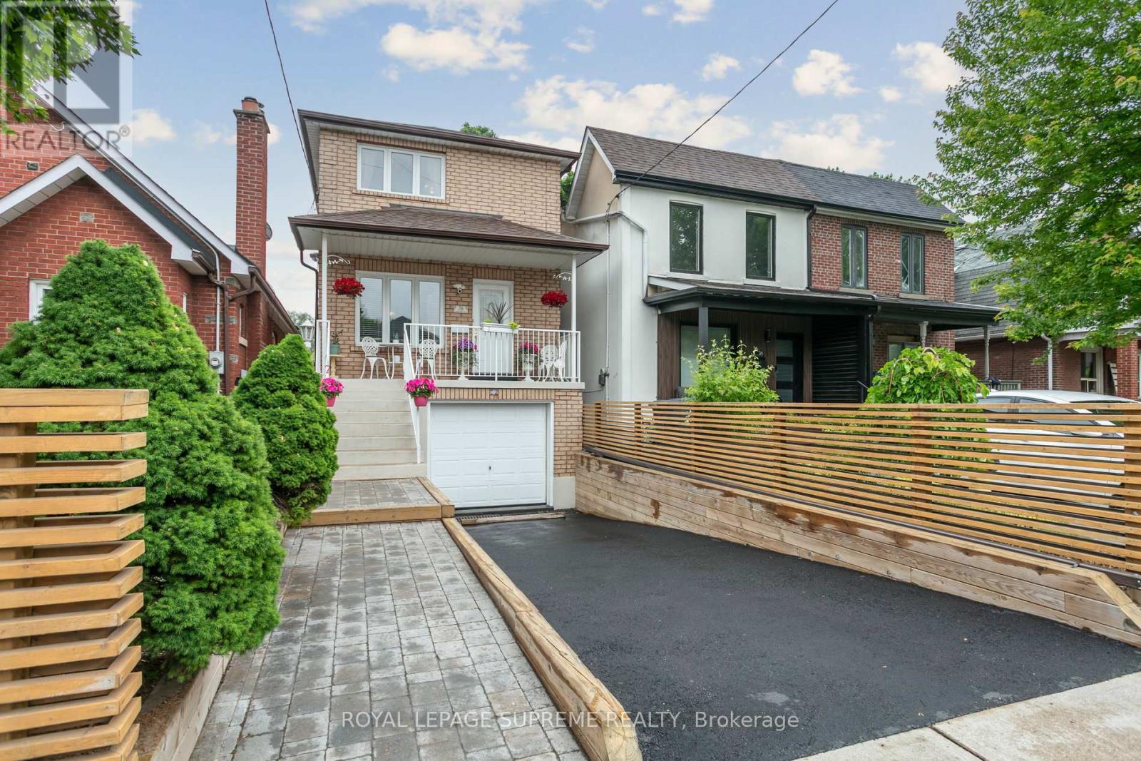 Primary image of 26 GUESTVILLE AVENUE|Toronto (Rockcliffe-Smythe), Ontario M6N4N2