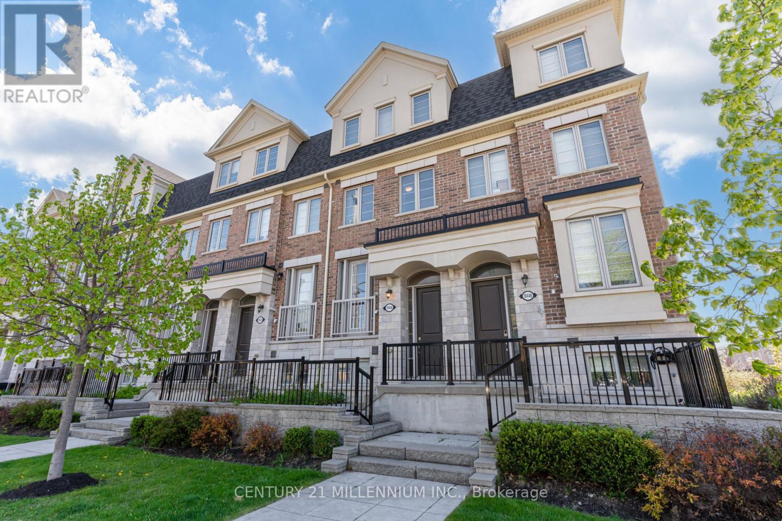 Property image for 1044A ISLINGTON AVENUE|Toronto (Islington-City Centre West), Ontario M8Z0E7