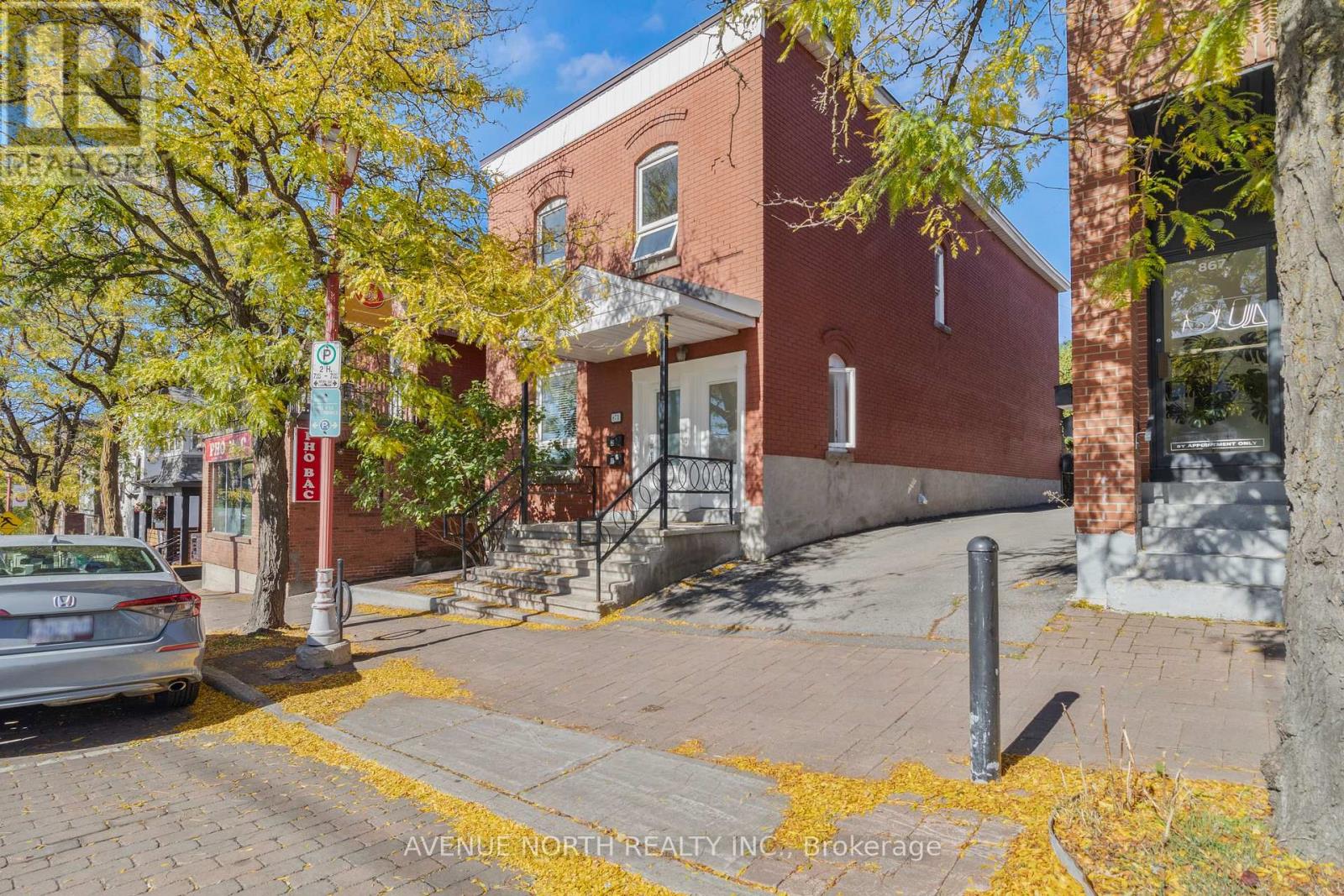 Property image for 1 - 871 SOMERSET STREET W|Ottawa, Ontario K1R6R6