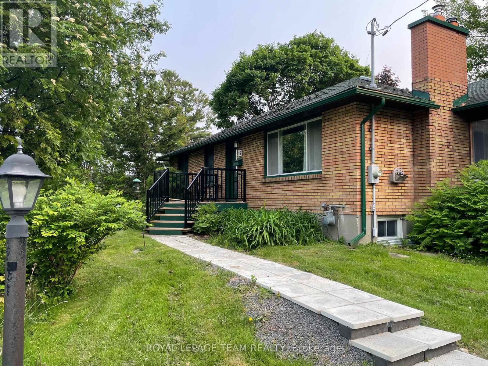 Property image for 16 BROOK LANE|Ottawa, Ontario K2G1R9