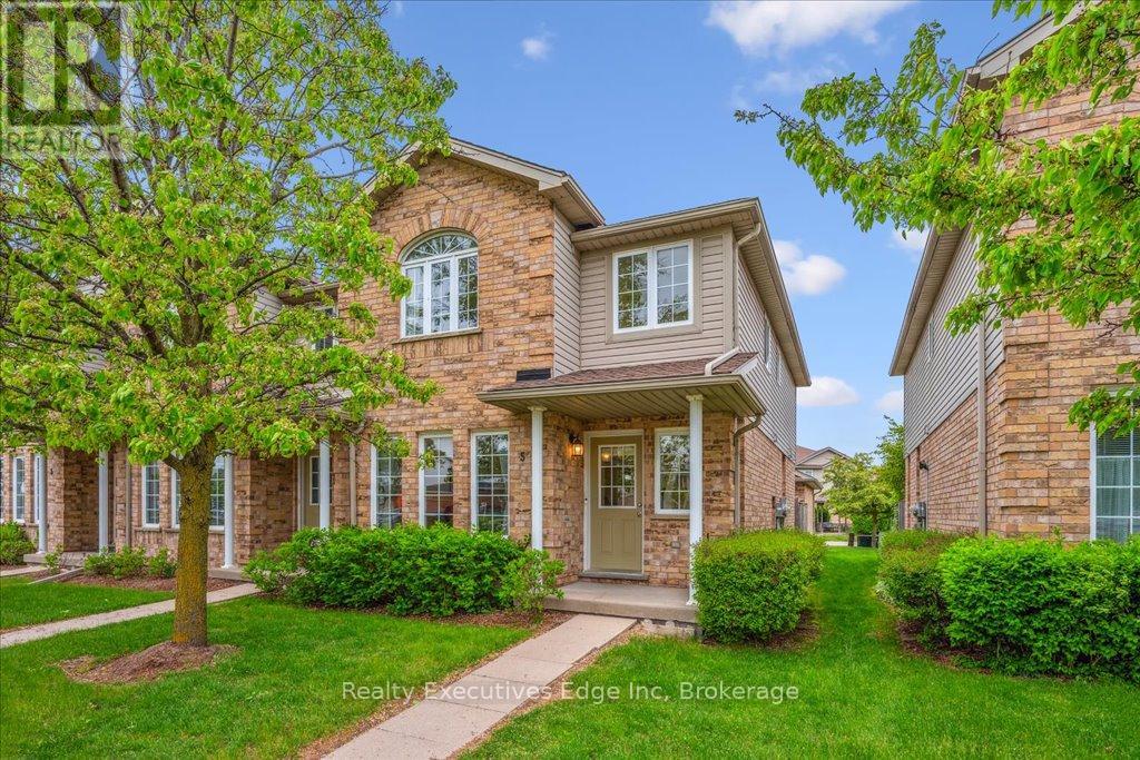 Property image for 5 - 210 DAWN AVENUE|Guelph (Clairfields/Hanlon Business Park), Ontario N1G5L5