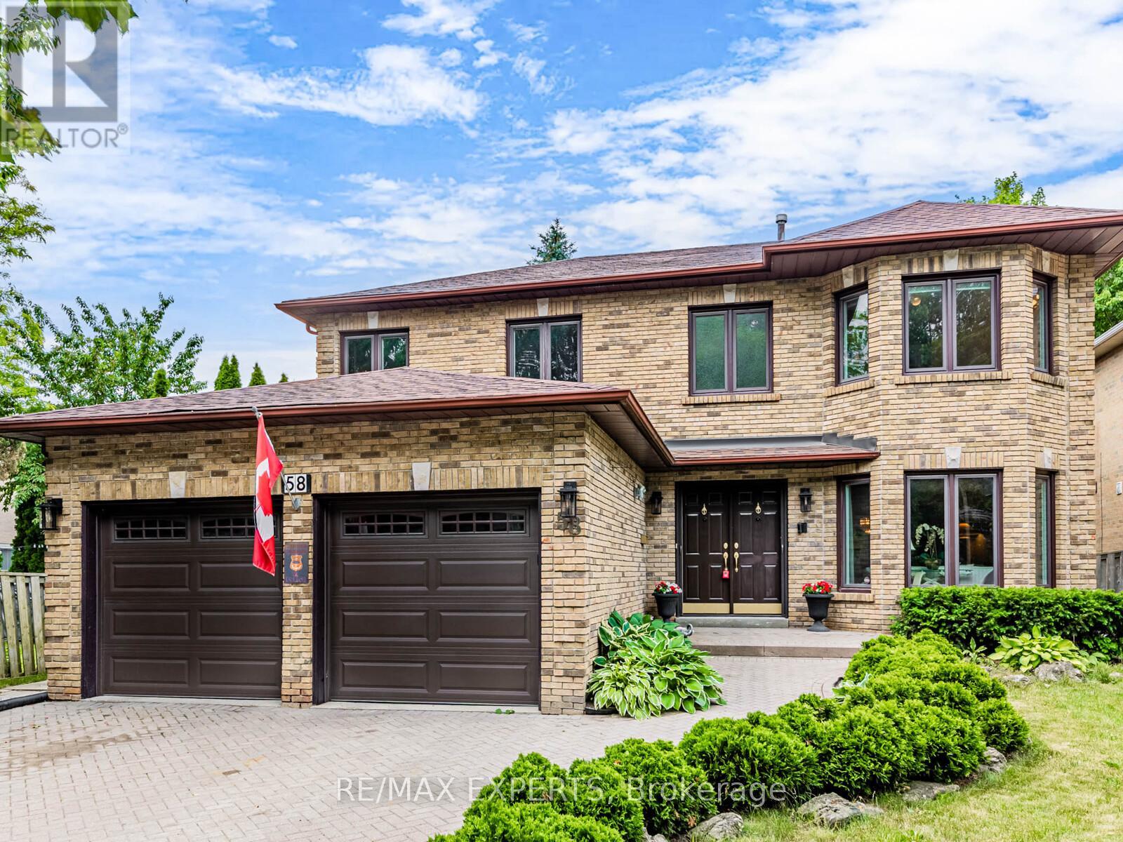 Property image for 58 SOMERSET CRESCENT|Richmond Hill (Observatory), Ontario L4C8N7