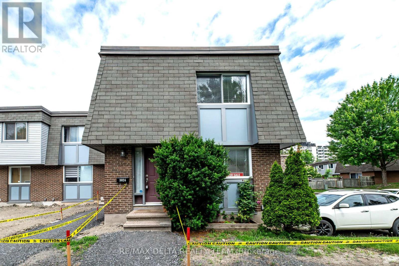 Property image for - - 3024 FAIRLEA CRESCENT|Ottawa, Ontario K1V8T7