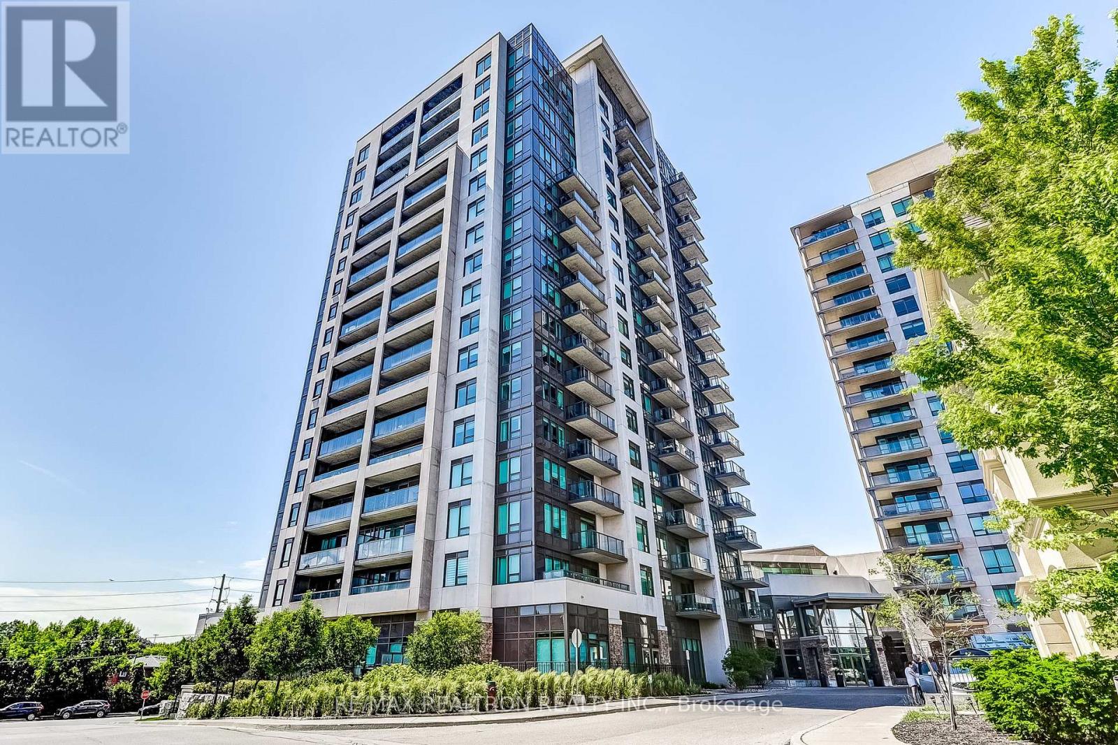 Property image for 205 - 1215 BAYLY STREET|Pickering (Bay Ridges), Ontario L1W1L7