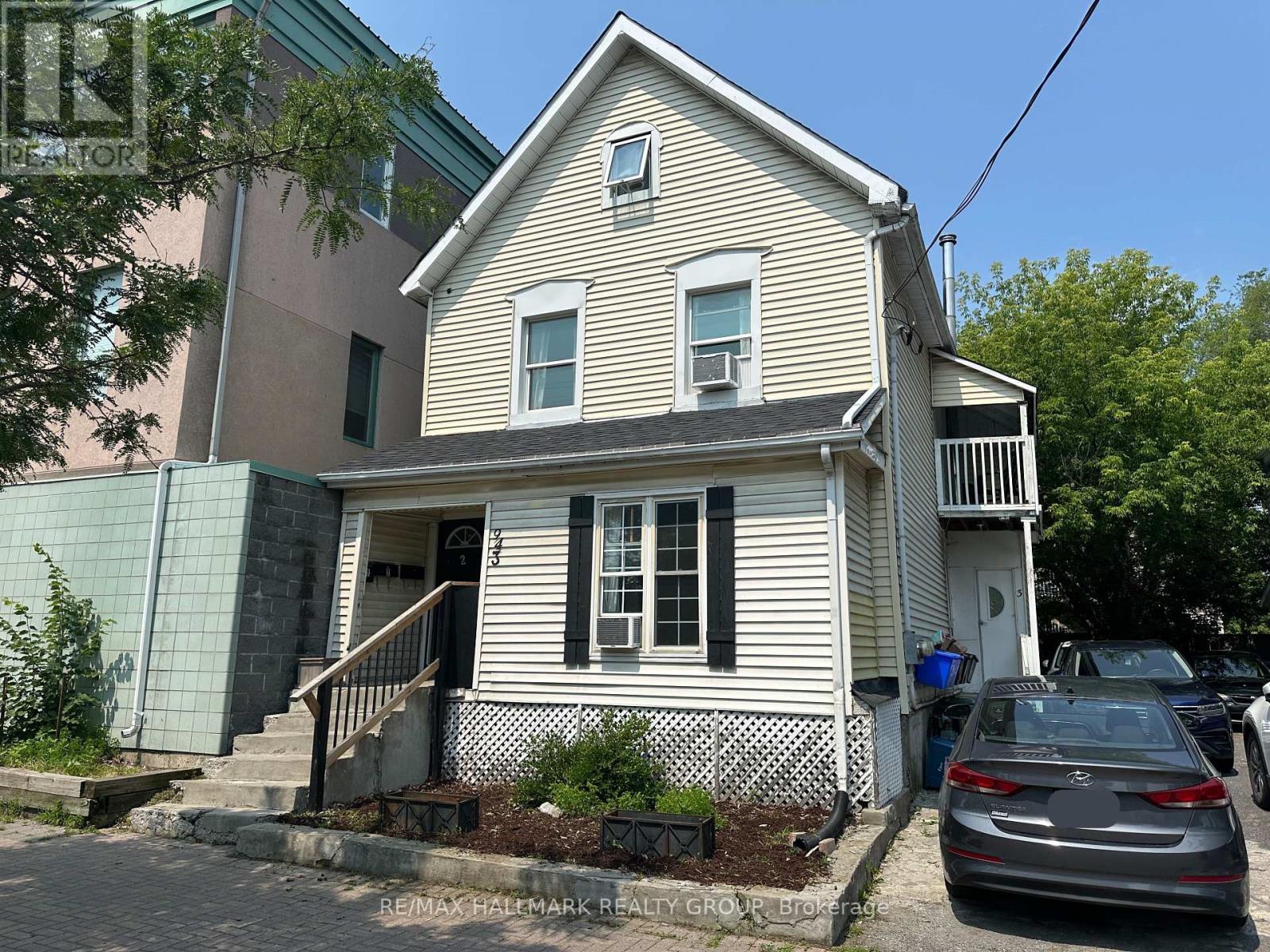 Property image for 2 - 943 WELLINGTON STREET W|Ottawa, Ontario K1Y2X5
