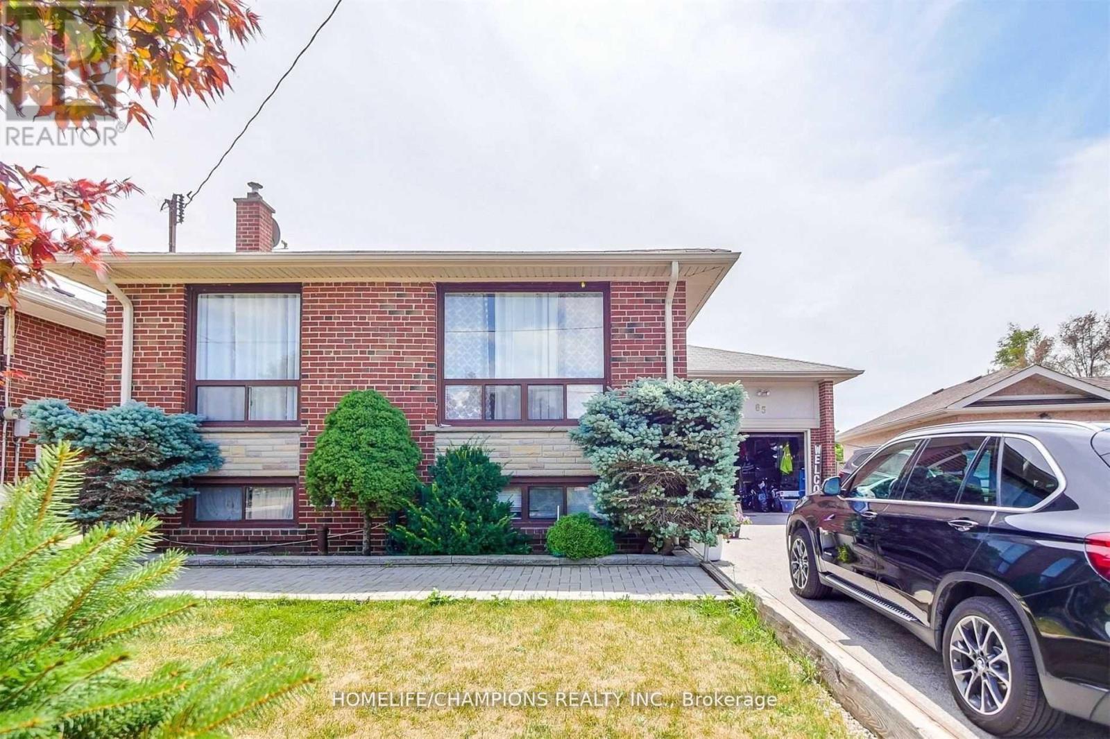 Property image for BSMT 2 - 65 WHITBURN CRESCENT|Toronto (Downsview-Roding-CFB), Ontario M3M2S5