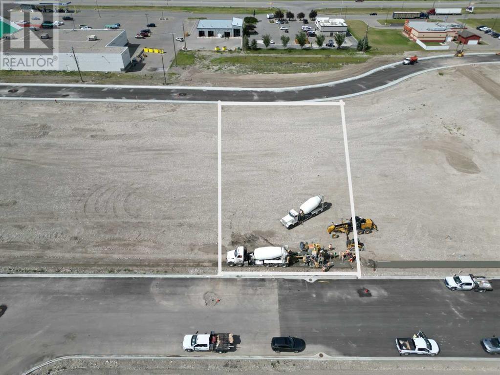 For sale: Commercial Lot 2 Willow Lane, Fort Macleod, Alberta T0L0Z0 ...