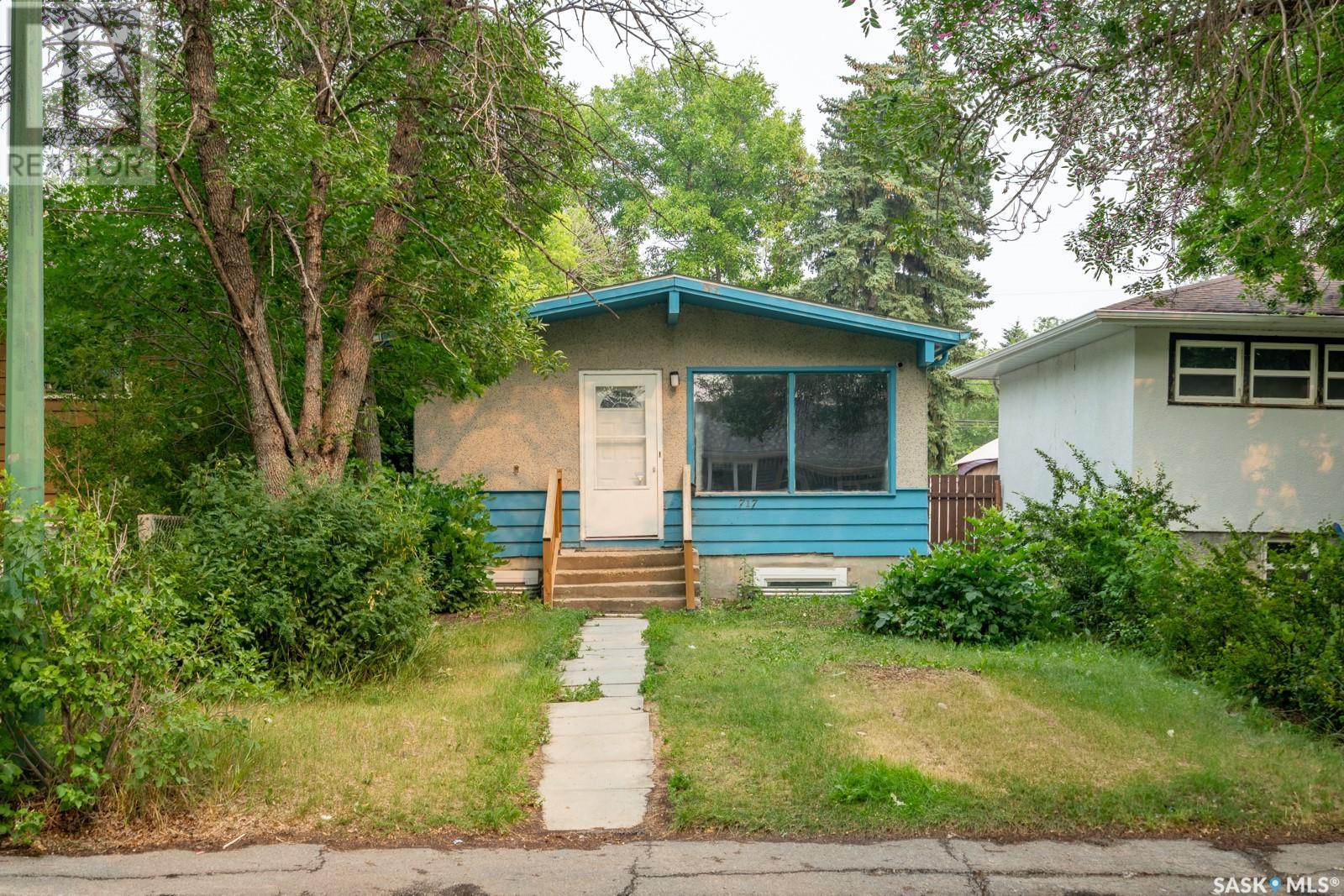 Property image for 717 Montague STREET|Regina, Saskatchewan S4T3H1