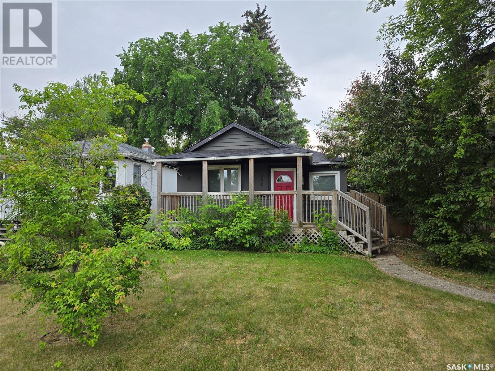 Property image for E 300 Maple STREET E|Saskatoon, Saskatchewan S7J0A5