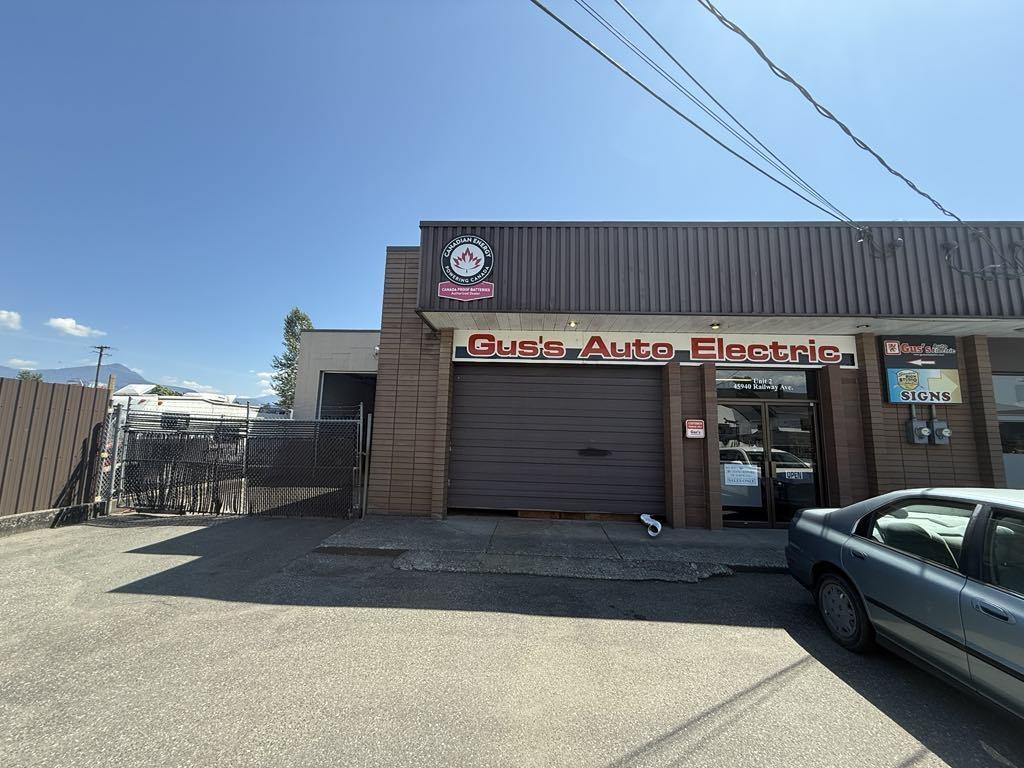 For sale: 2 45940 RAILWAY AVENUE, Chilliwack Downtown, Chilliwack
