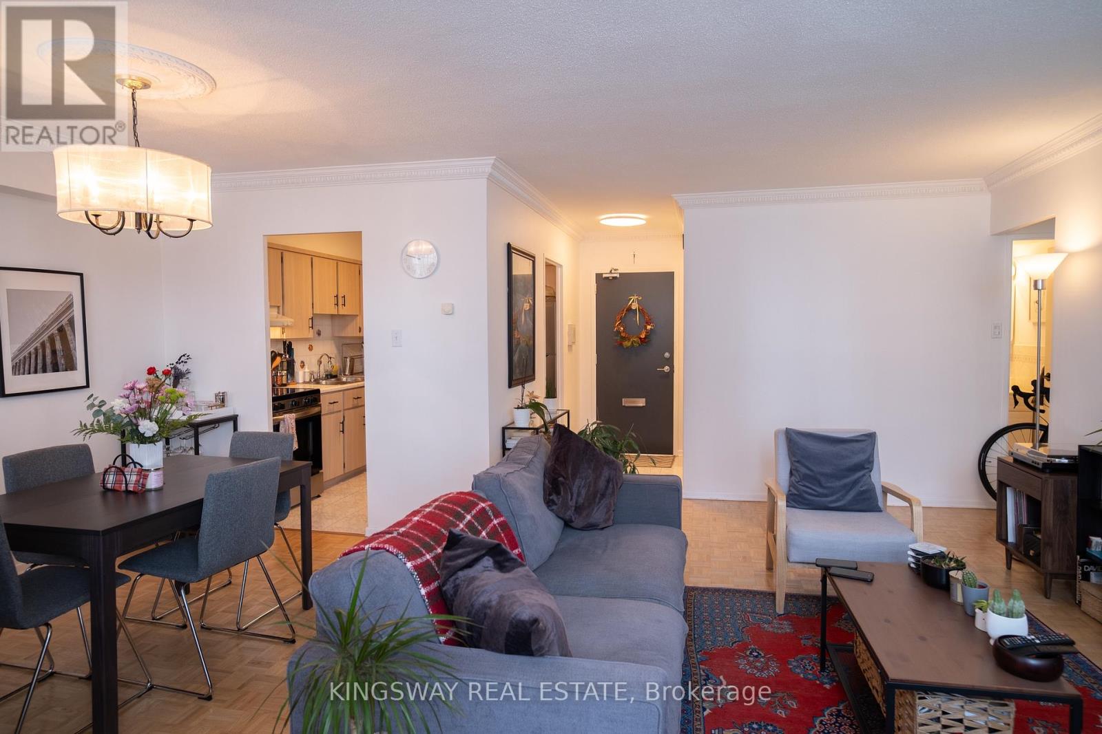 Property image for 518 - 451 THE WEST MALL DRIVE|Toronto (Etobicoke West Mall), Ontario M9C1G1
