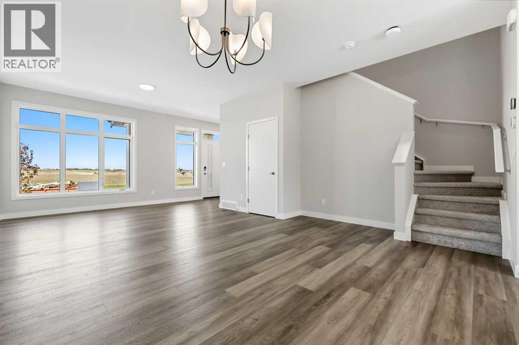 Property image for 7067 Rangeview Avenue SE|Calgary, Alberta T3S0R1