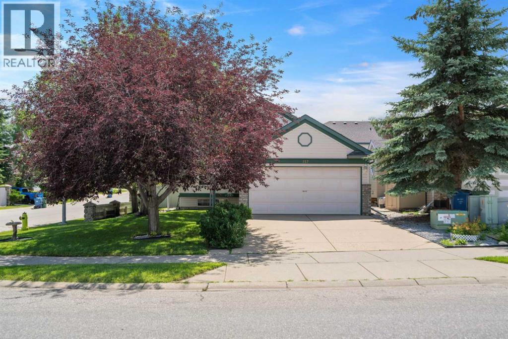 Property image for 157 Somerset Drive SW|Calgary, Alberta T2Y3H3
