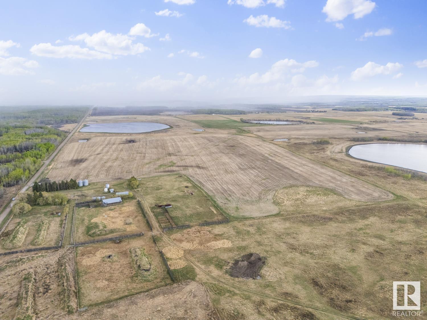 For sale: 61303 Range Rd 422, Rural Bonnyville M.D., Alberta T9M1P1 ...